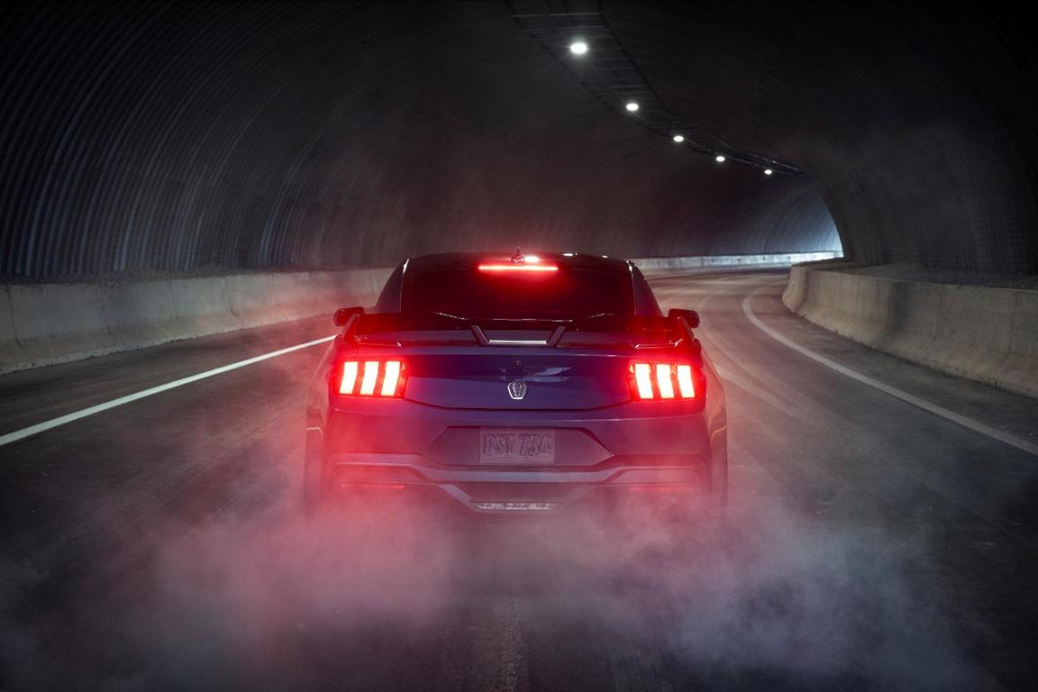 Ford-Mustang-Dark-Horse-2023-Tuning-Gen7.jpg